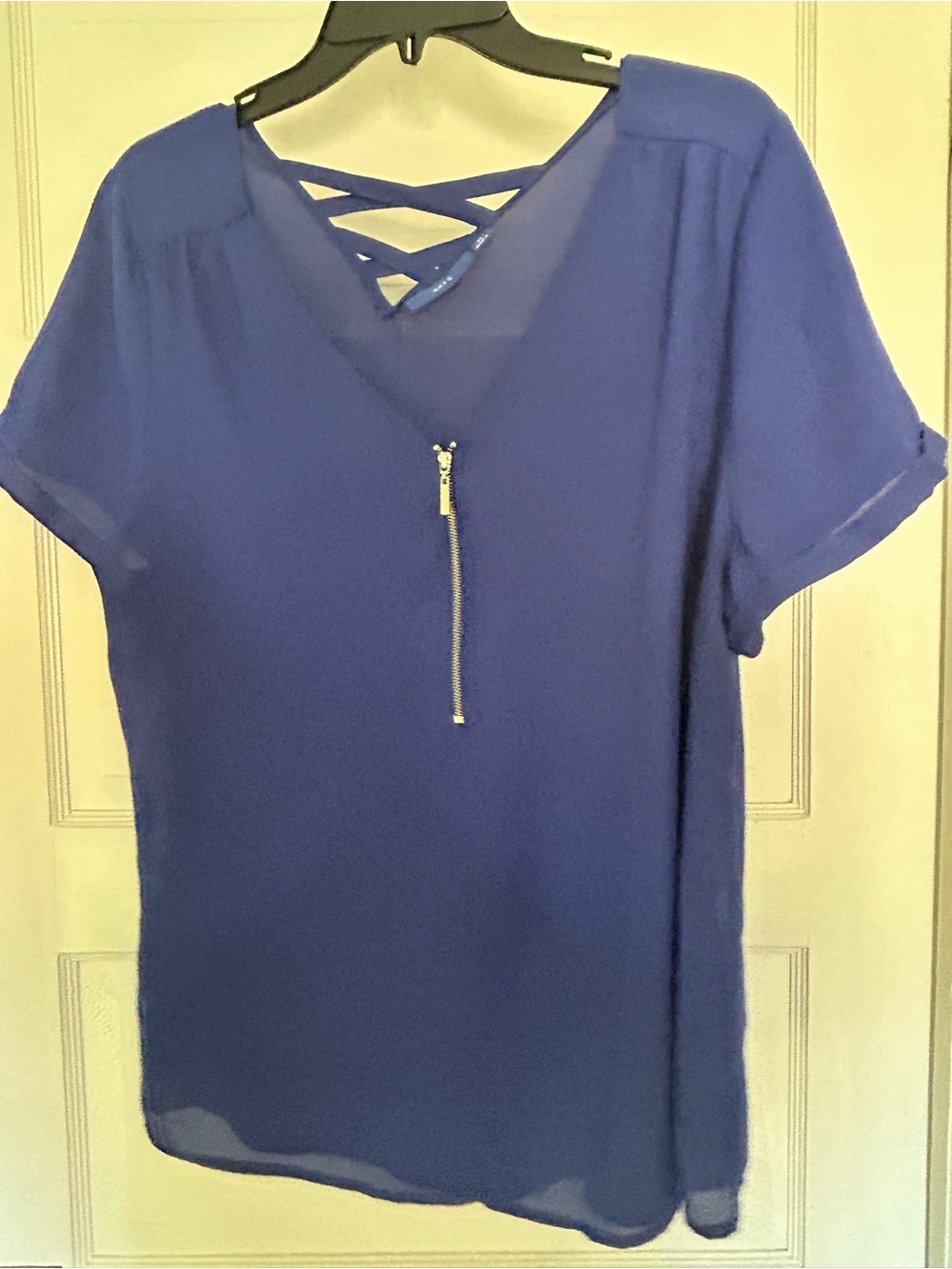 Apt. 9 Royal Blue V-Neck Short Sleeve Blouse with Crisscross Back